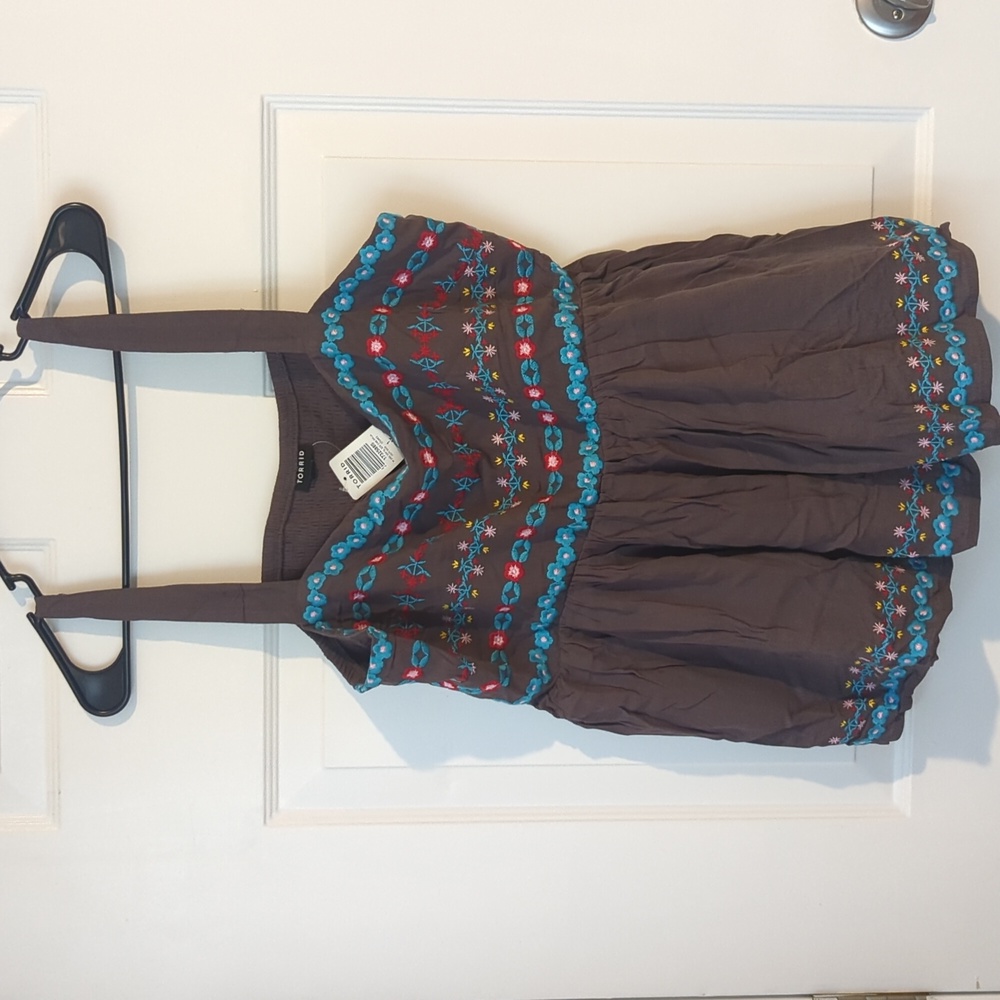 NWT Torrid Embroidered Peplum Top
